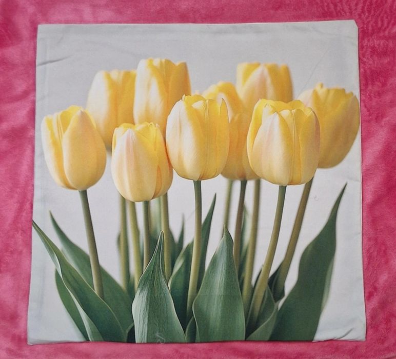 Poszewka dekoracyjna 45cm × 45cm tulipany