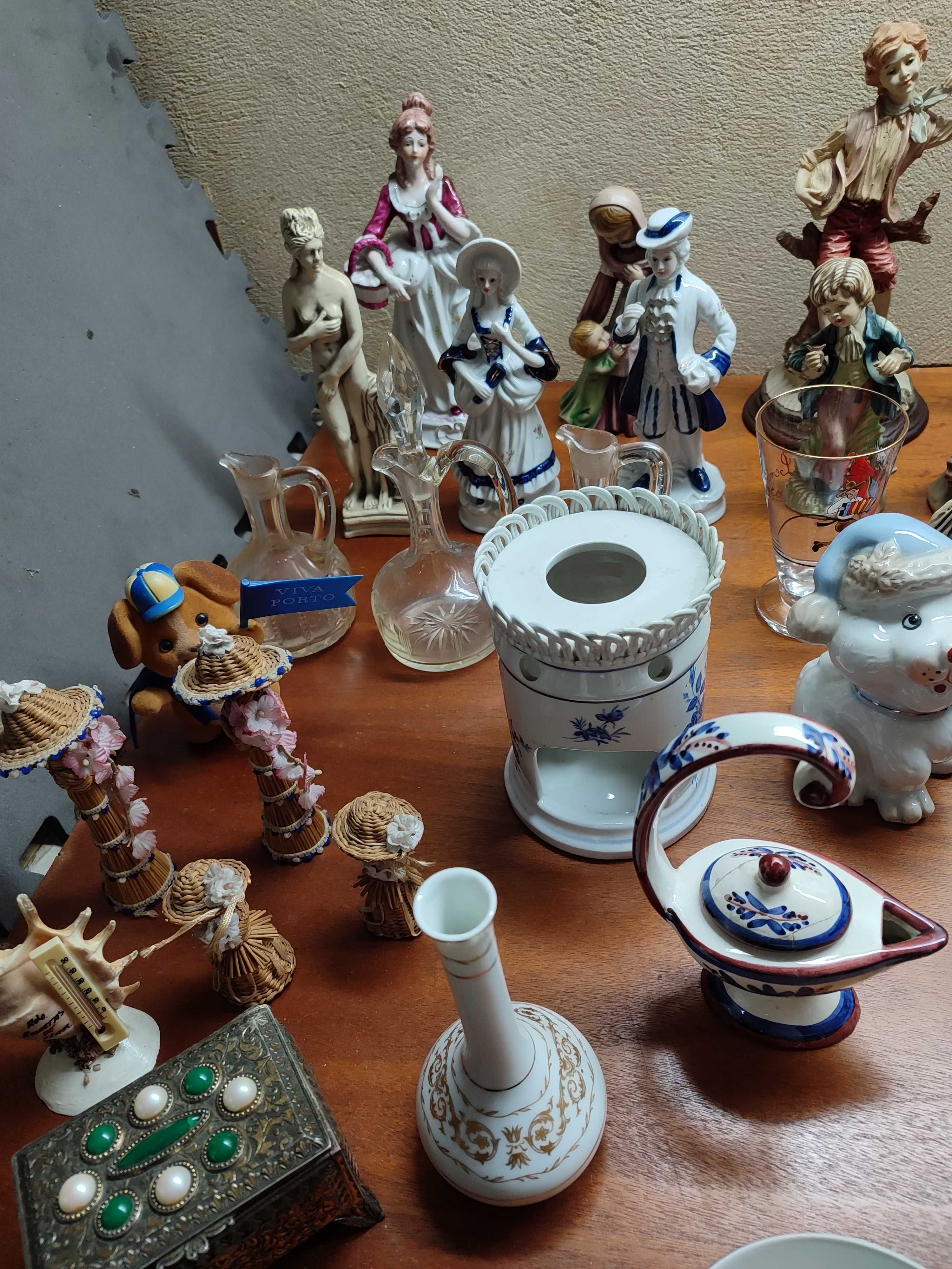 Conjunto peças porcelana, etc. - Art. Vários 3