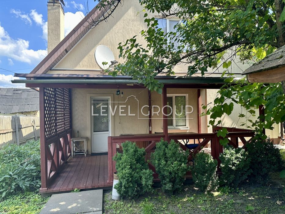 Новий гарний будинок в 45 км від Києва