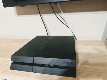 PlayStation 4 + dwa pady + 5 Gier Okazja !!!