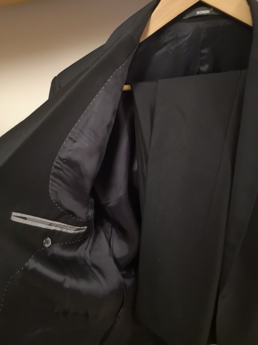 Garnitur KONIK, czarny błyszczący