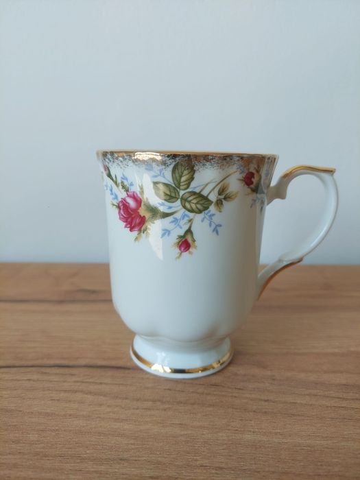 Kubki Chodzież ręcznie malowane.