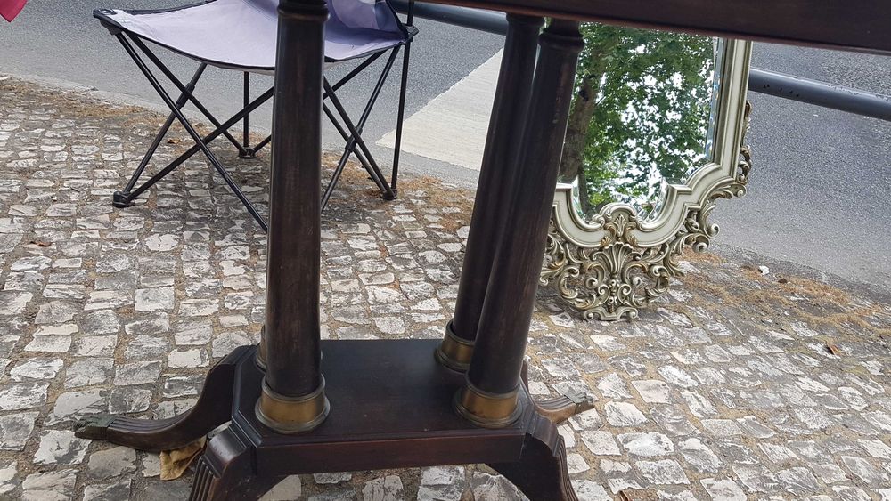Mesa de jogo antiga