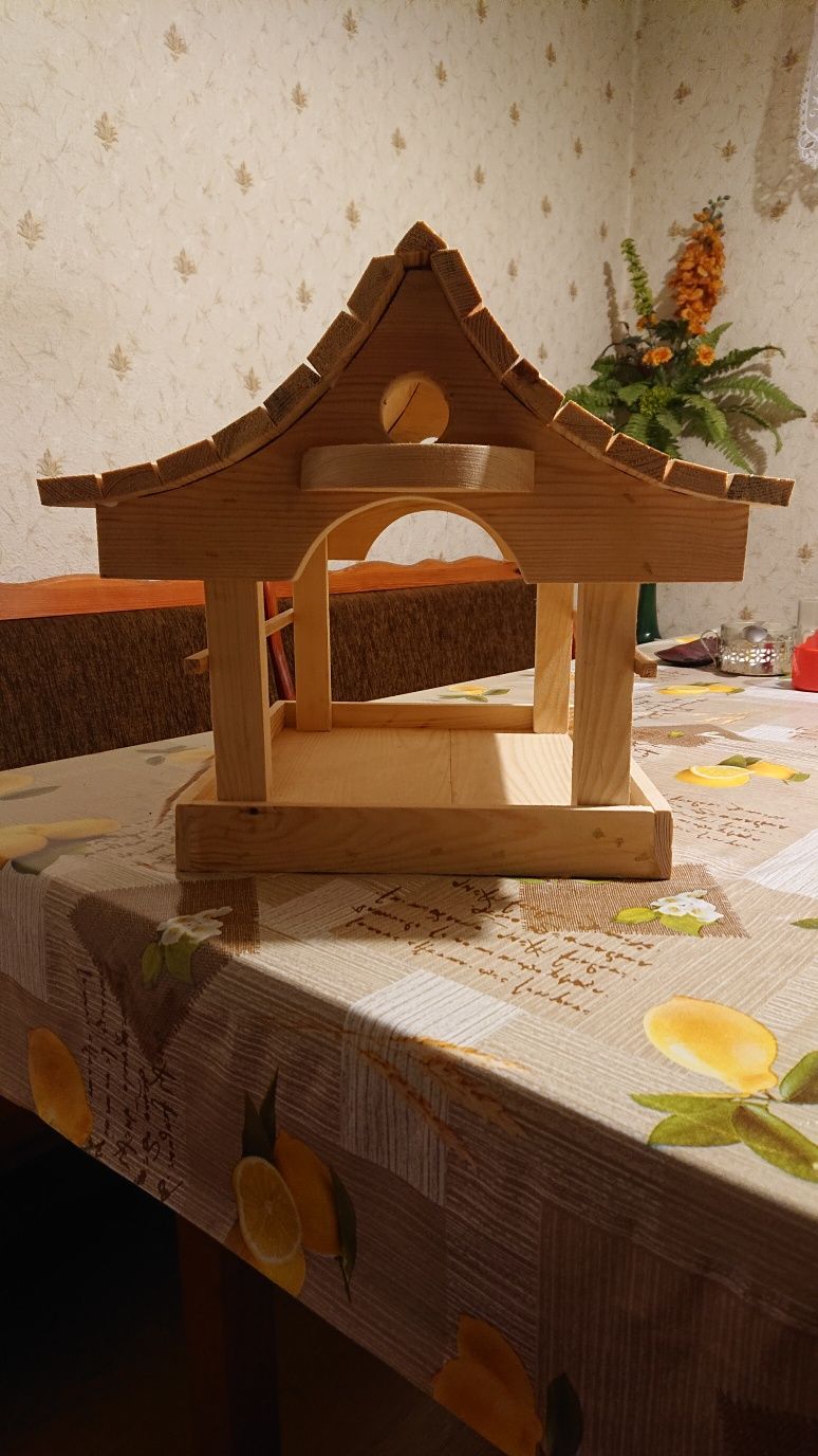 Karmnik dla ptaków