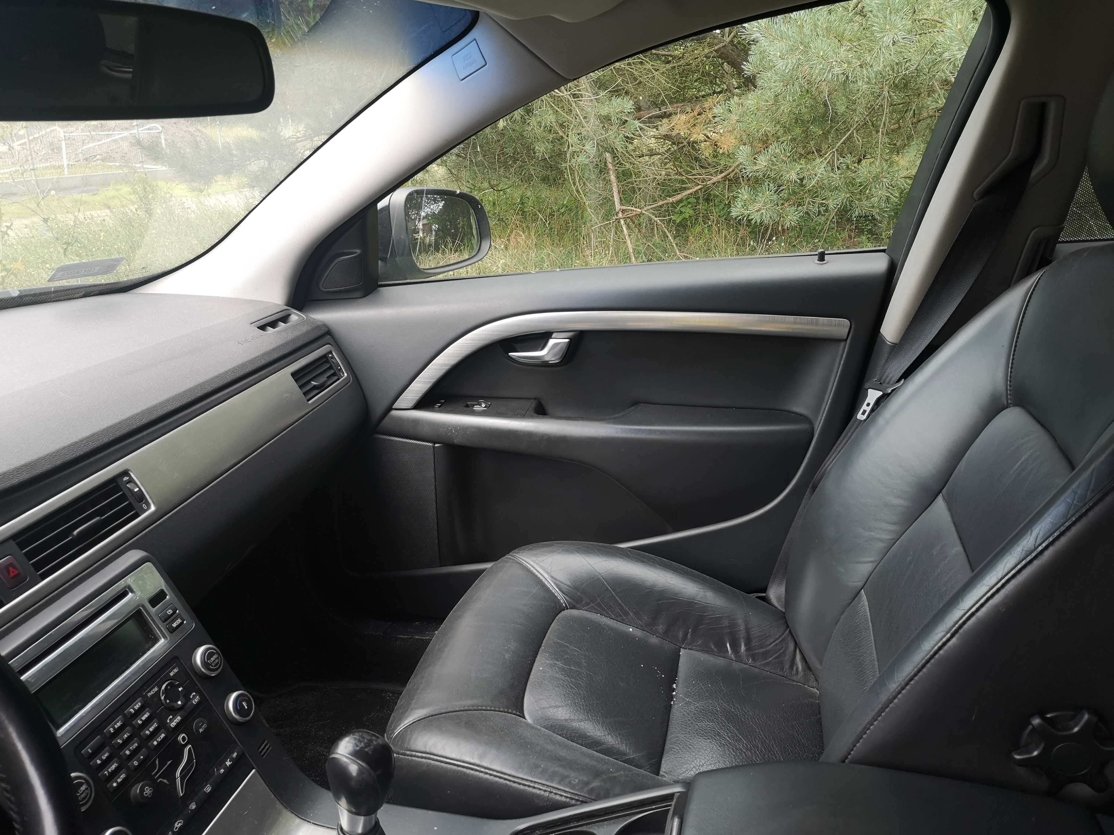 Volvo V70 momentum 2009