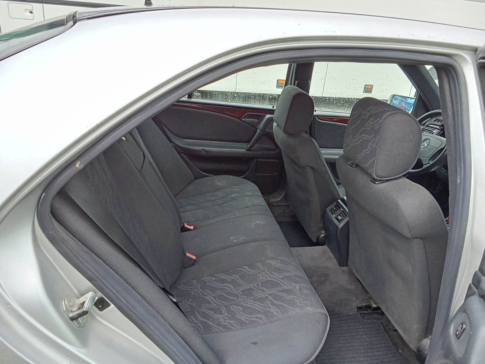 Mercedes w210 220d klima