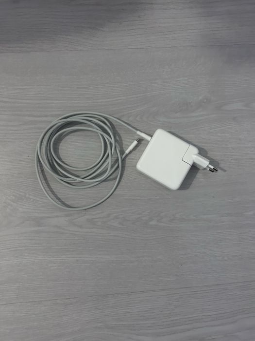 MacBook Pro touch bar 2017