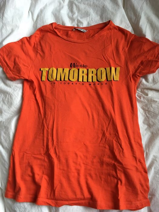 Neonowa pomarańczowa koszulka tshirt nadruk stradivarius s xs 36