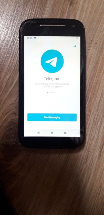 Tel smartfon Motorola Moto e XT1511 android 10 w stanie dobrym.