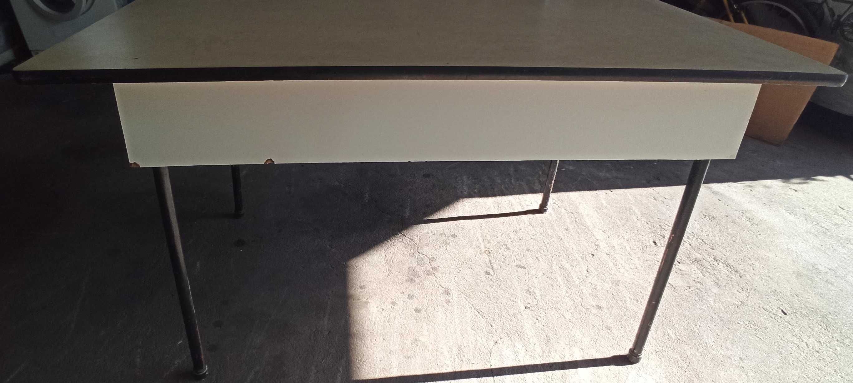 Mesa de trabalho
