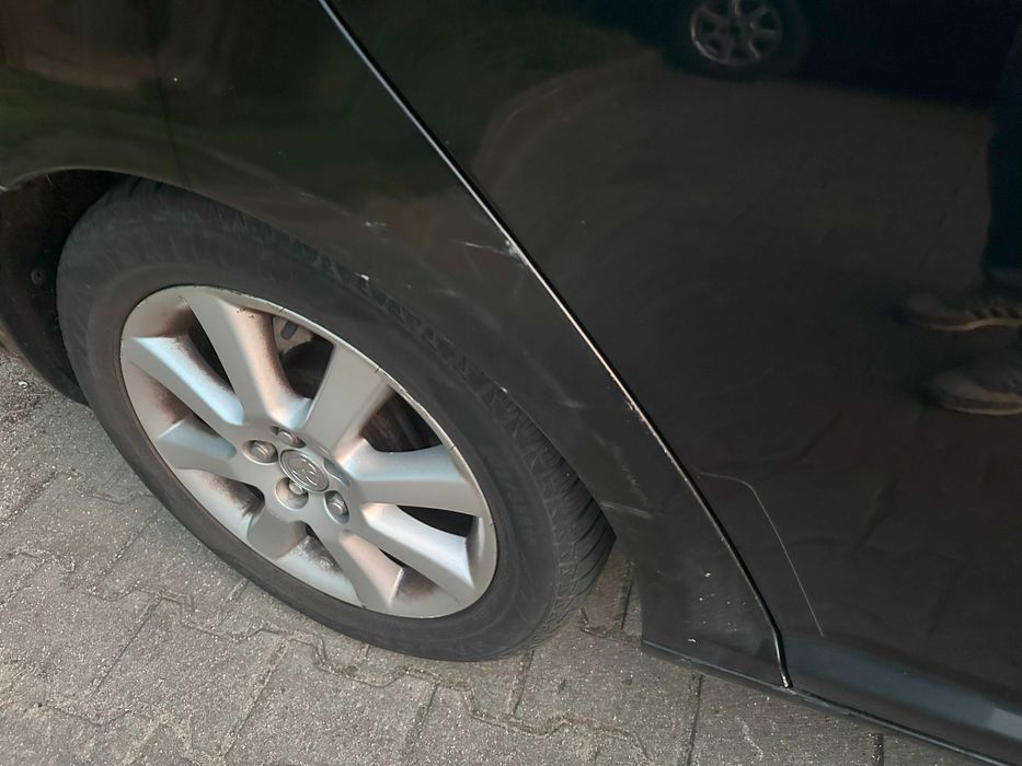 Toyota Avensis 1,8 LPG 2006r Cena Brutto VAT 23%