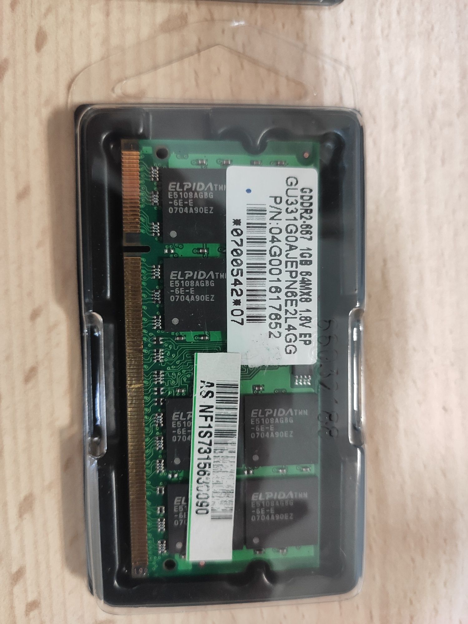 Memórias RAM 4x1GB DDR3