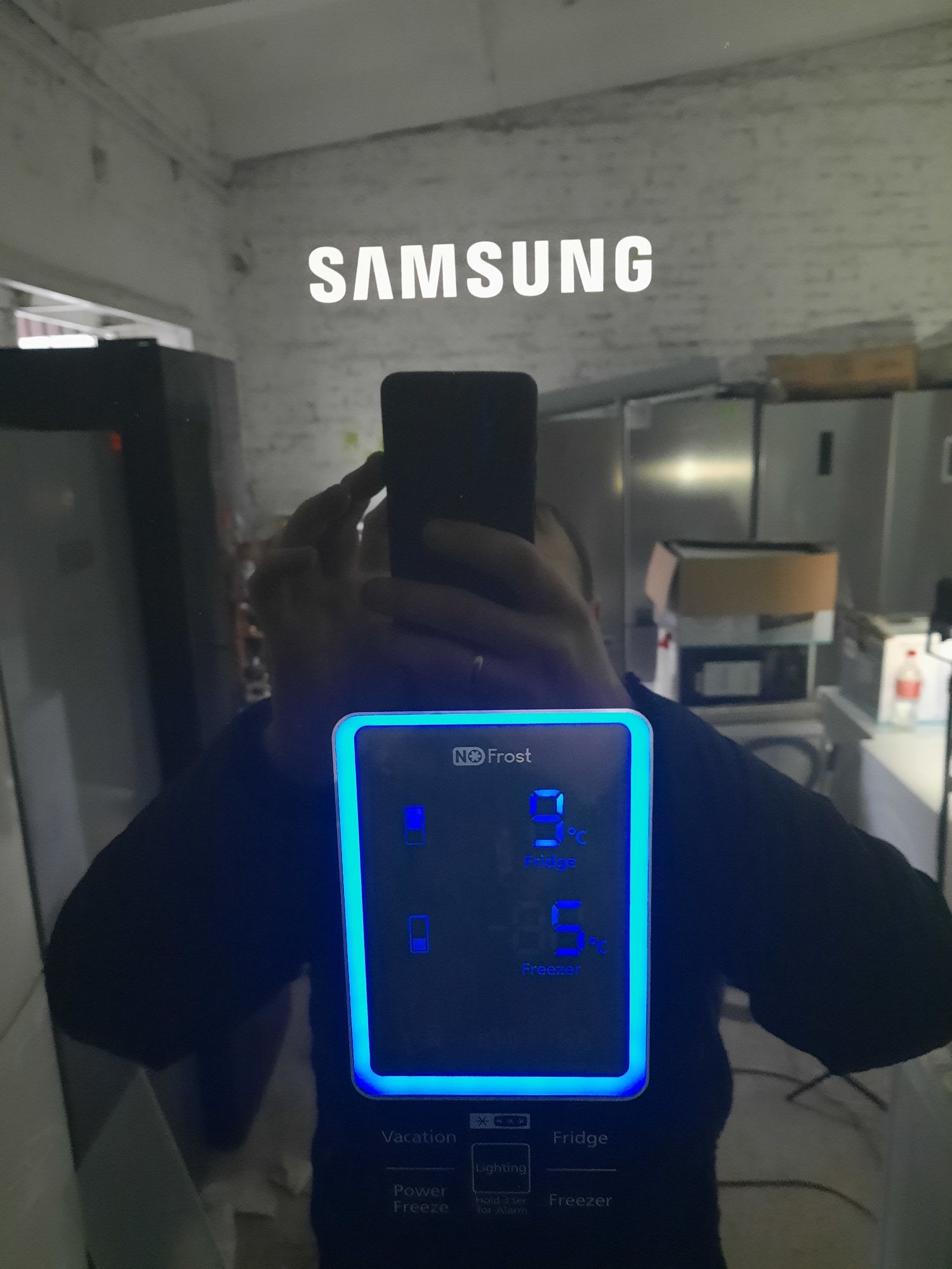 Холодильник Samsung no frost чорне скло.  Mede in Korea