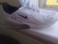 Nike air max rozmiar 44 stan dobry co widać na zdjęciach