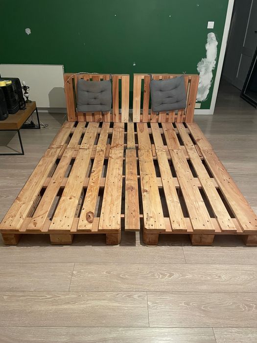 Łóżko z palet dwuosobowe