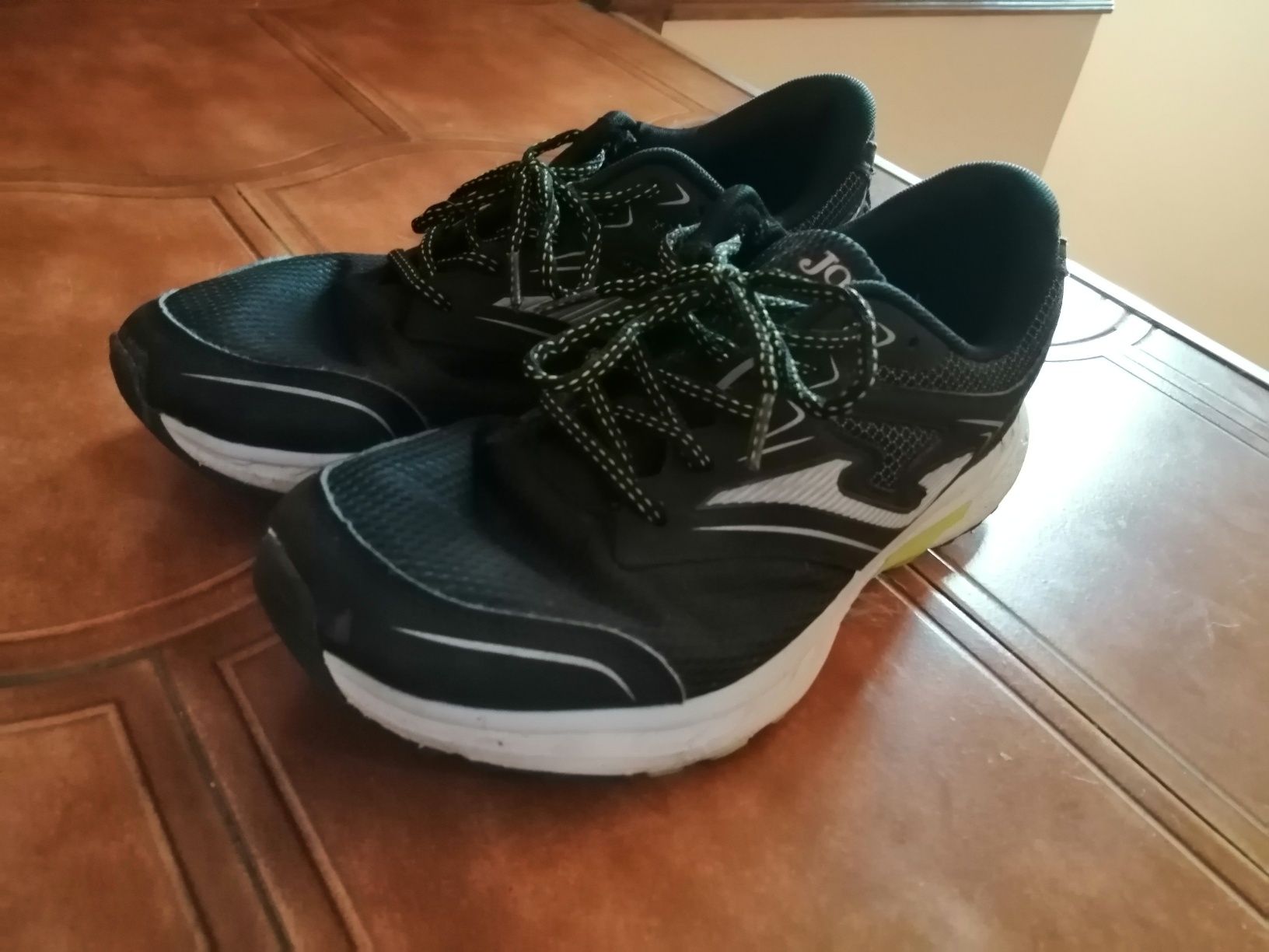 Sapatilhas Desportivas Joma (tam. 44)
