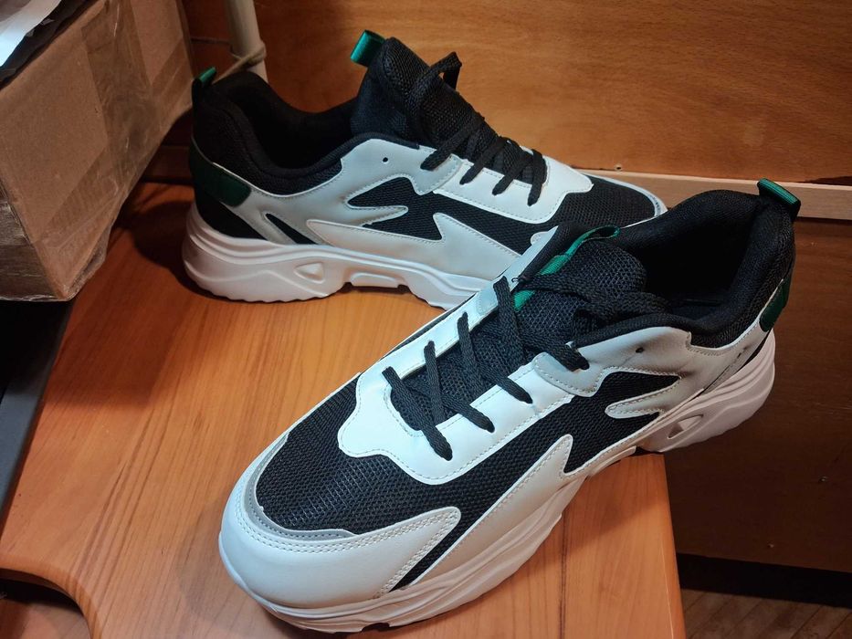 кросівки чоловічі