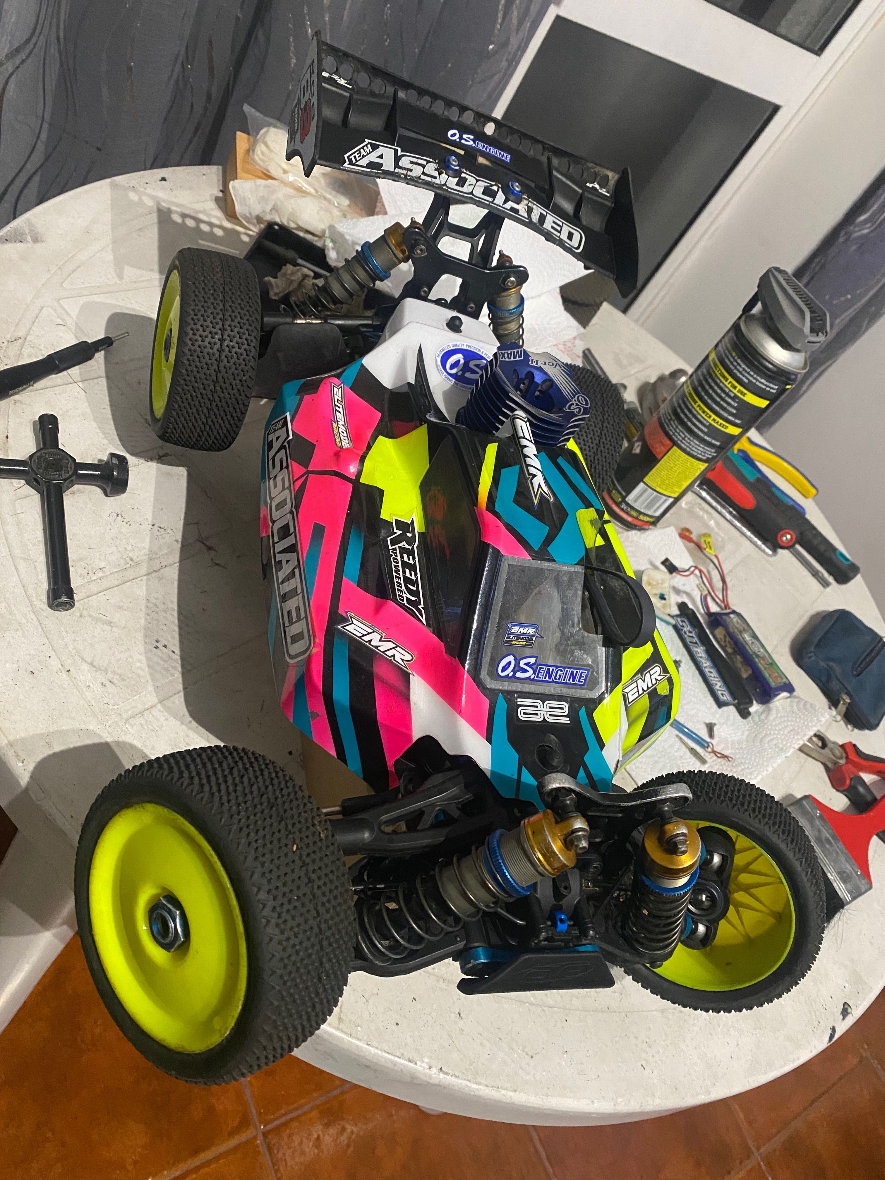 Team associated rc8b3.1