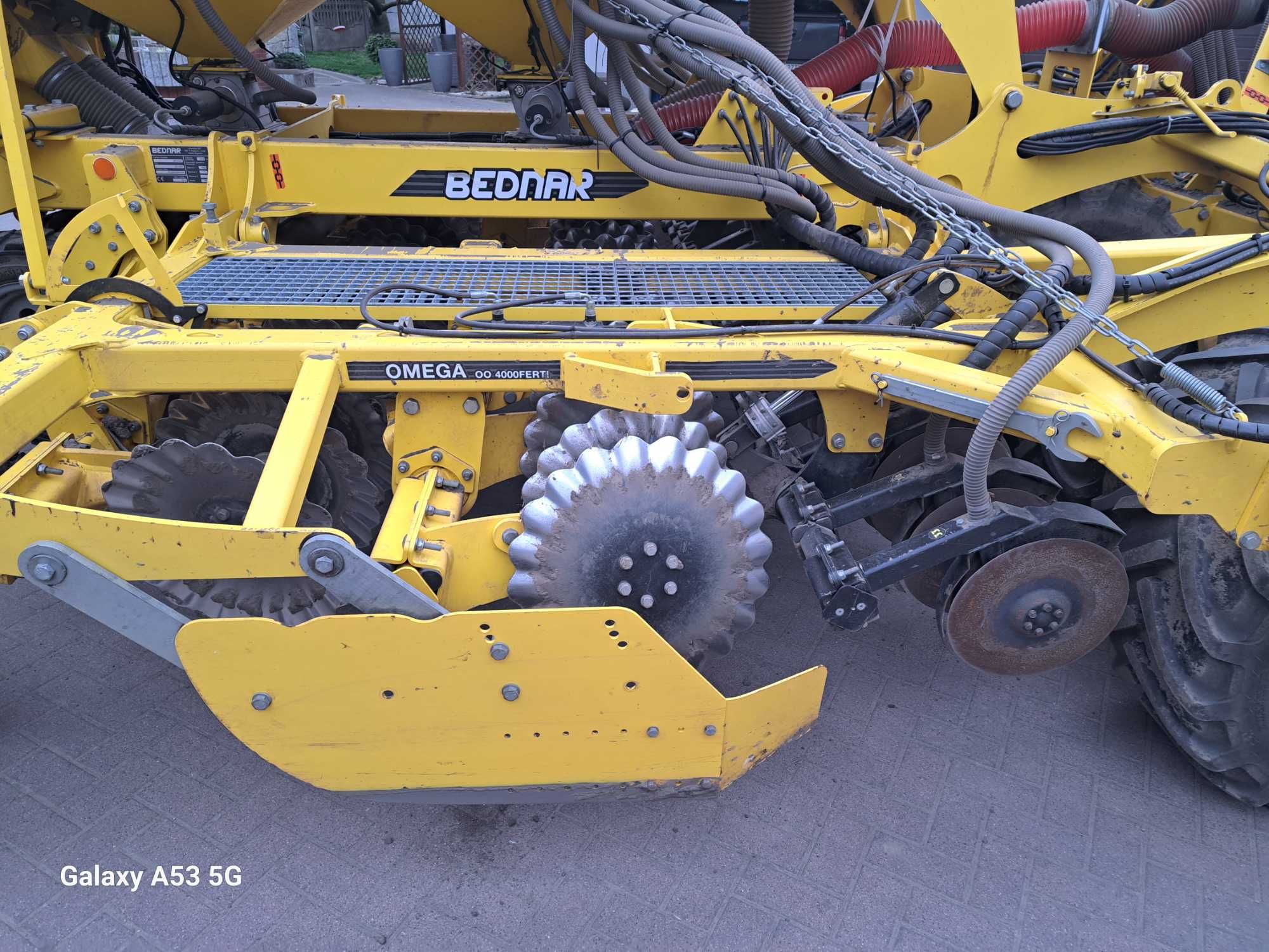 Siewnik Bednar Omega 4000 Ferti