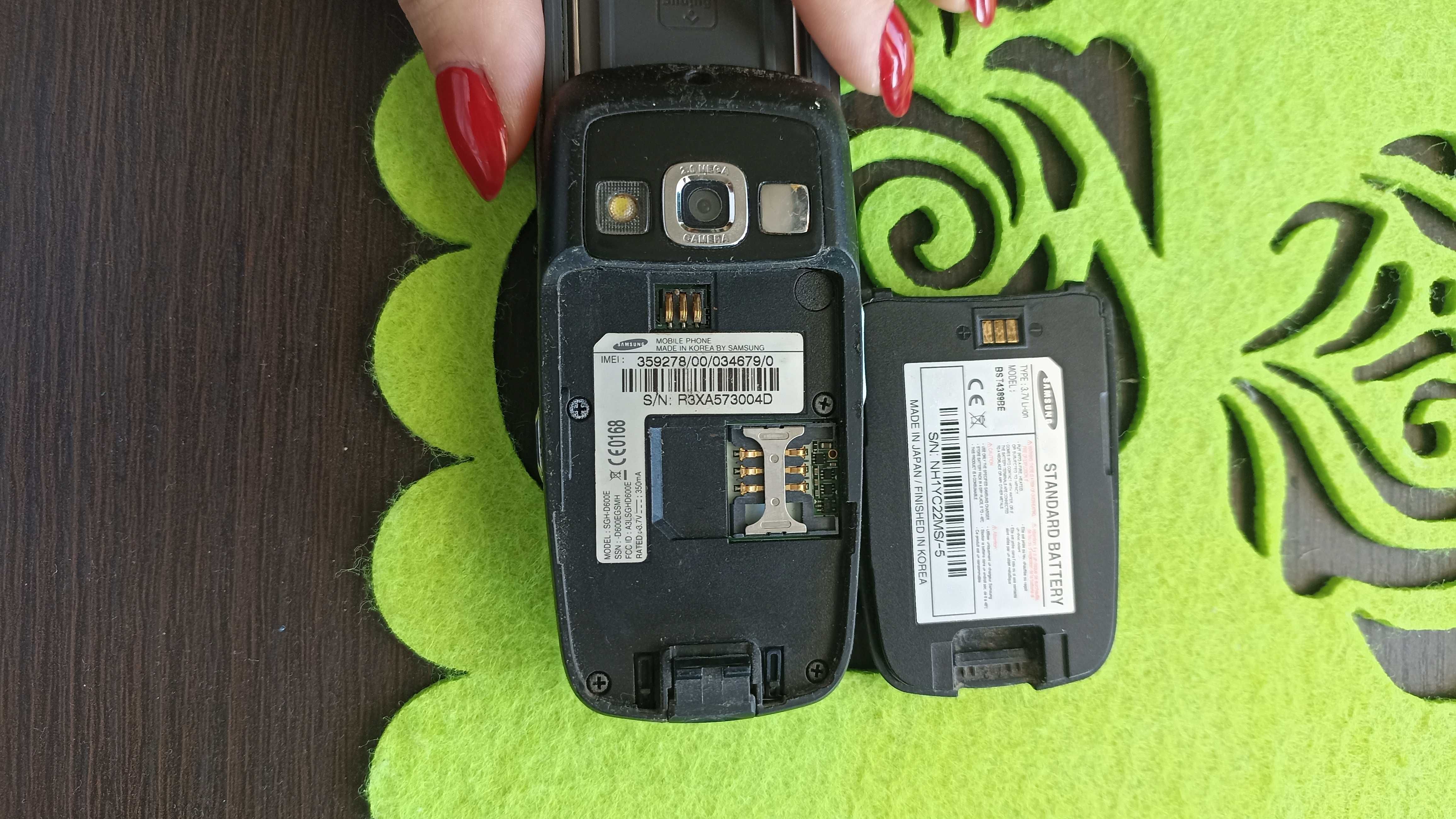 Telefon Samsung SGH-D600E