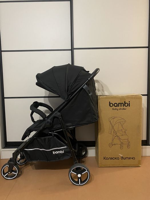 Коляска прогулянкова НОВА