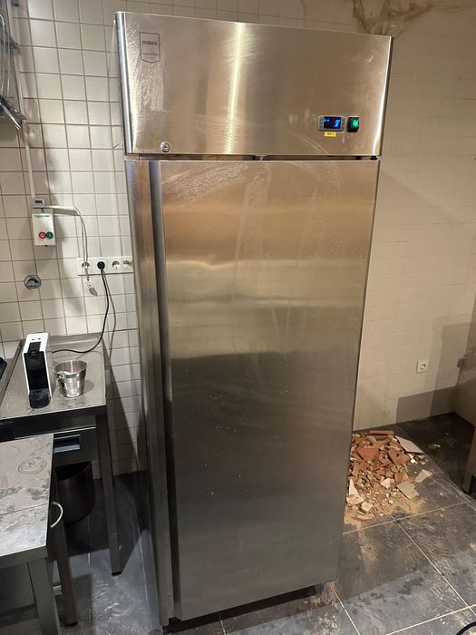 Frigorífico Makro Professional:  460L, em bom estado (Alfama)