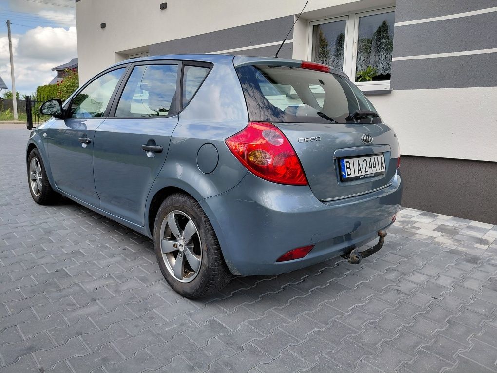 Kia Ceed 1,6 CRDI Klima hak