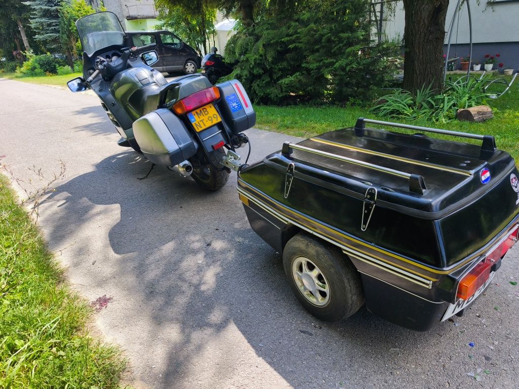 Honda ST1100 PAN Europan z przyczepką