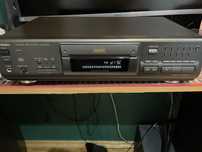 Zadbany odtwarzacz płyt audio CD Technics SL-PS770A + pilot
