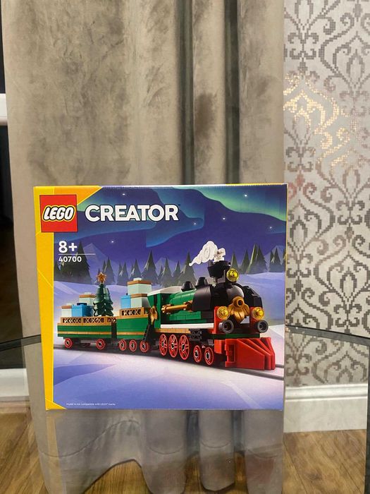 Lego świąteczny pociąg GWP 40700