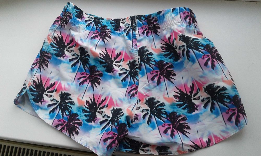 Шорты для дома и пляжа H&M для девочки и мальчика