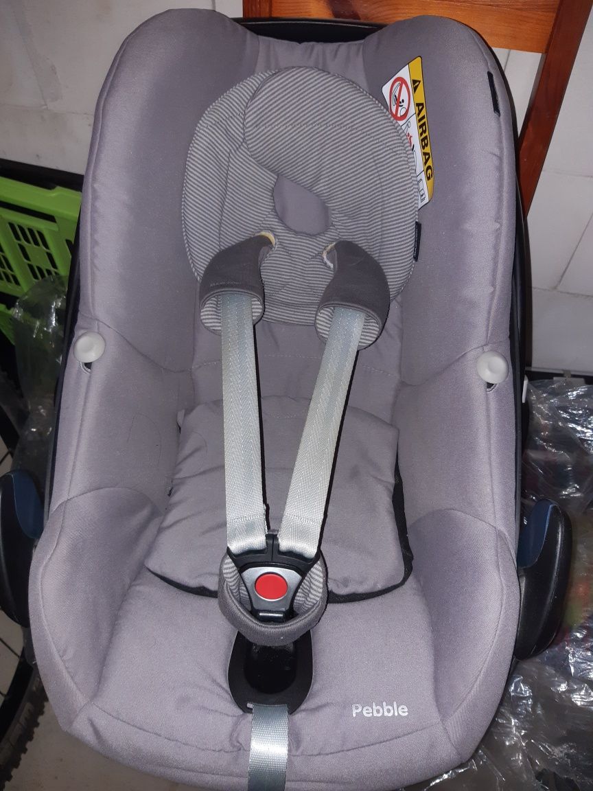 Fotelik nosidełko baza Maxi-Cosi Pebble 0-13kg + EasyBase 2