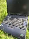 Laptop IBM retro vintage
