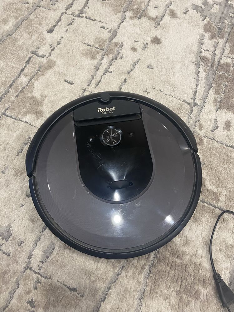Робот-пилосос iRobot Roomba i7