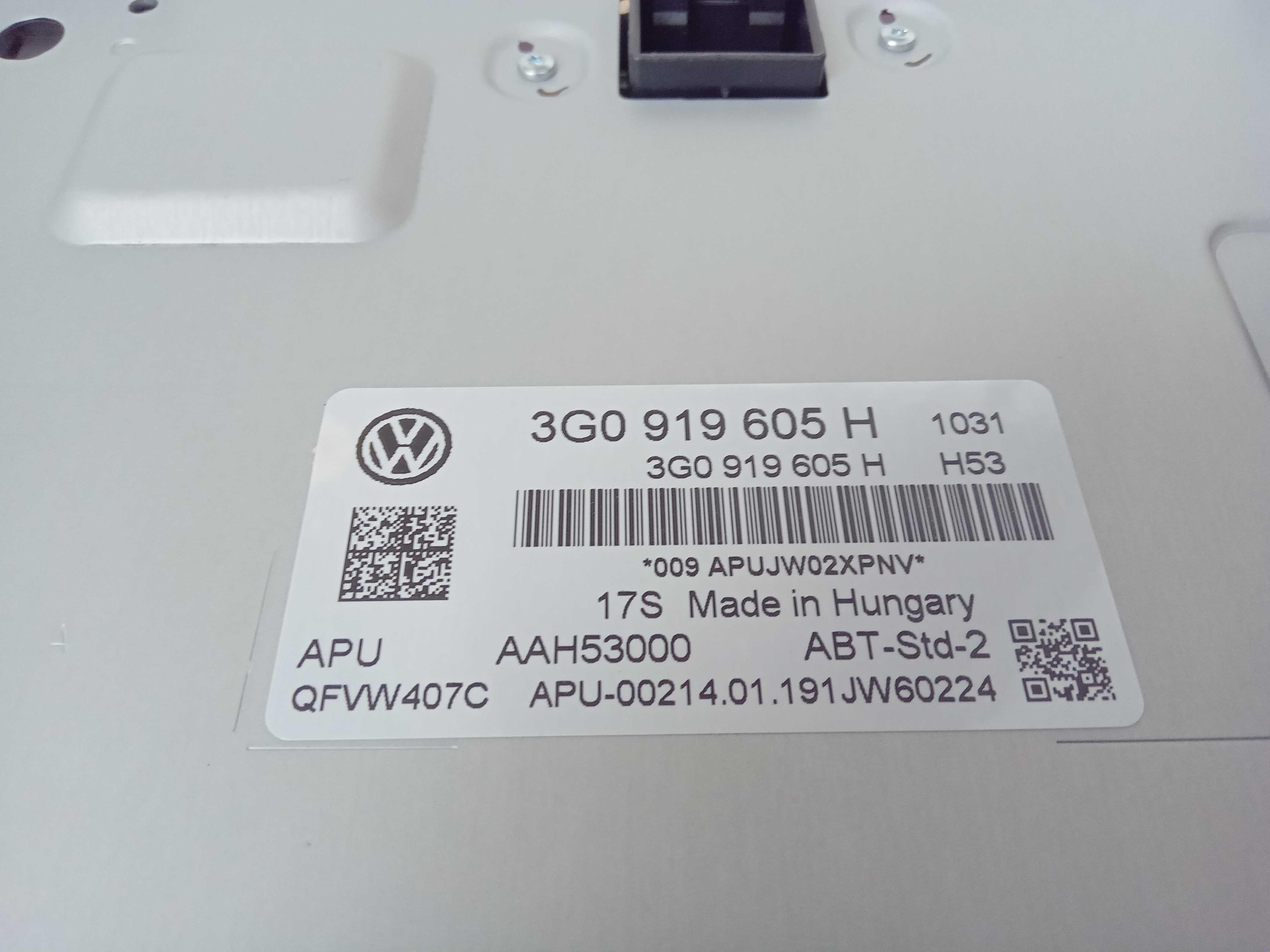 Екран магнітоли Volkswagen 6,5" сенсорний, новий 3G0 919 605 H