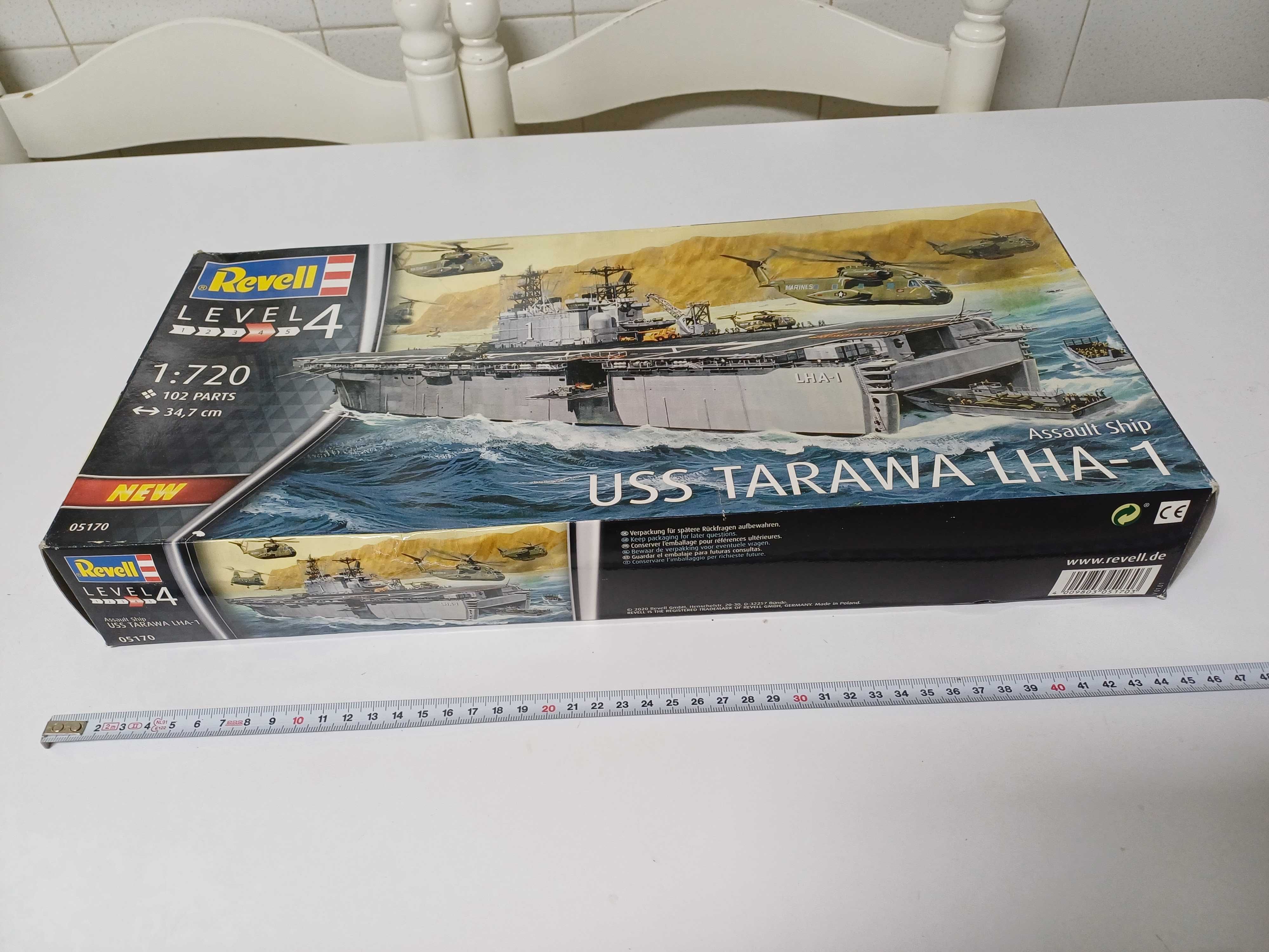Navio de assalto USS Tarawa Revell