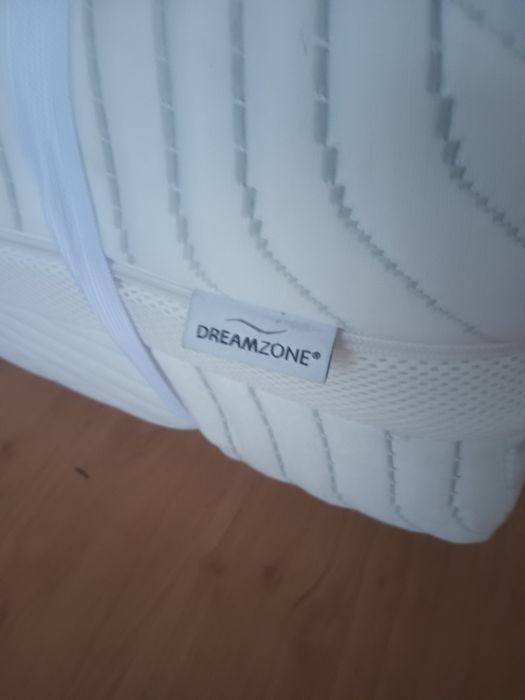 Sprzedam materac Dreamzone 90 na 200