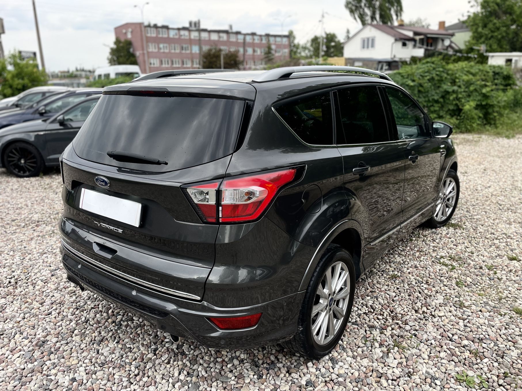 Ford Kuga Lift*Vignale*Panorama*Skora*Kamera*Sony*Park Assist*Org Lakier+Org Km*