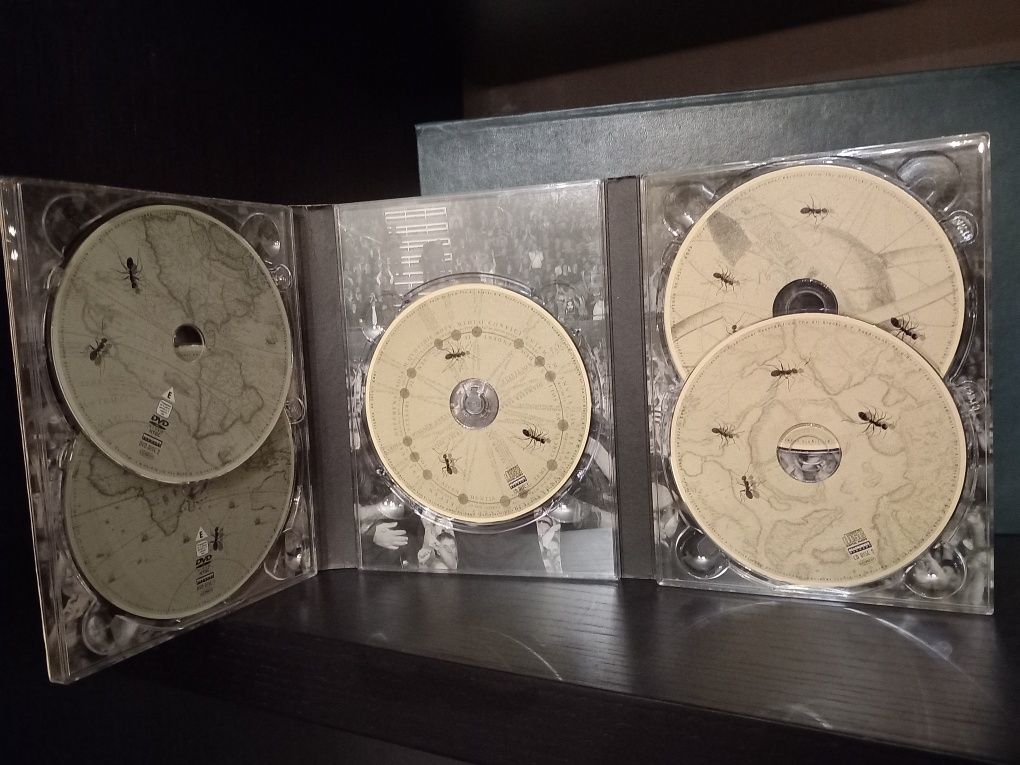 Dream Theater "Chaos in Motion" (2DVD/3CD)
