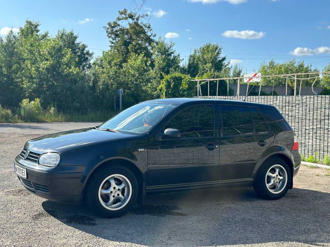 Volkswagen Golf 4 (4 года в одних руках пригнан с Люксембурга)