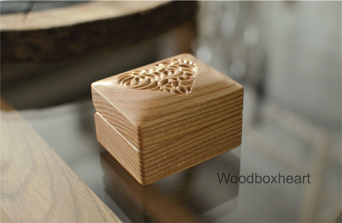 Деревянная коробочка шкатулка футляр для помолвочного кольца, колец