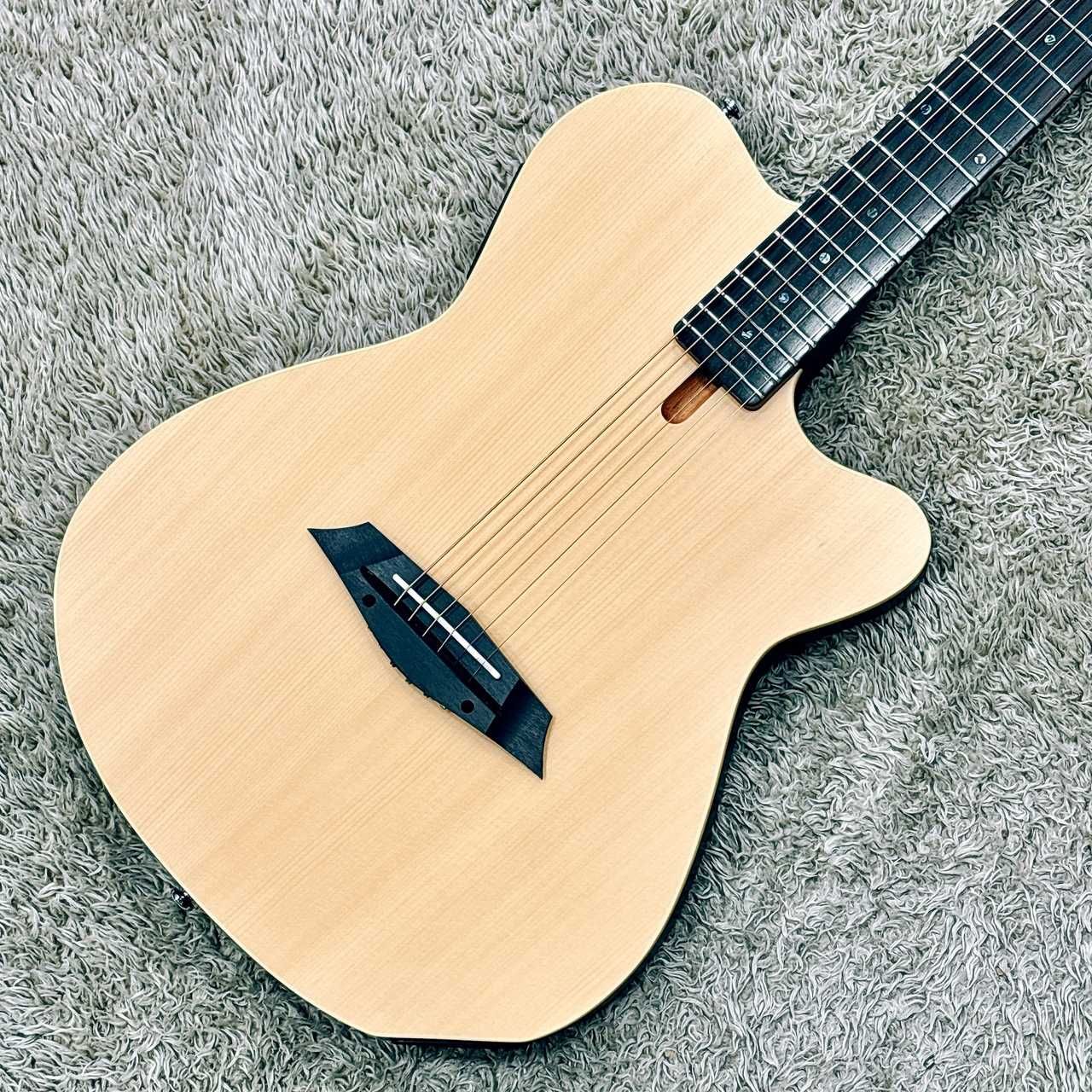 Gitara Sire Larry Carlton G5a