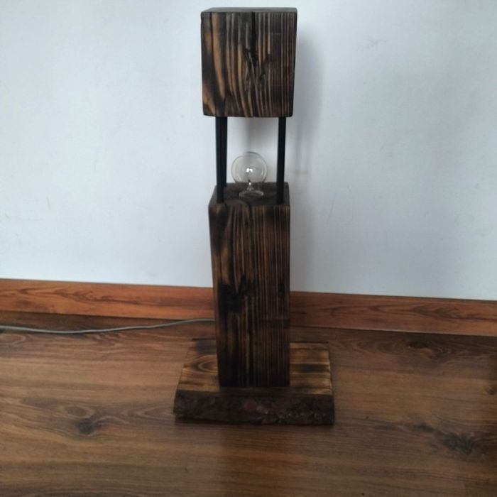 Lampa drewniana własnoręcznie wykonana