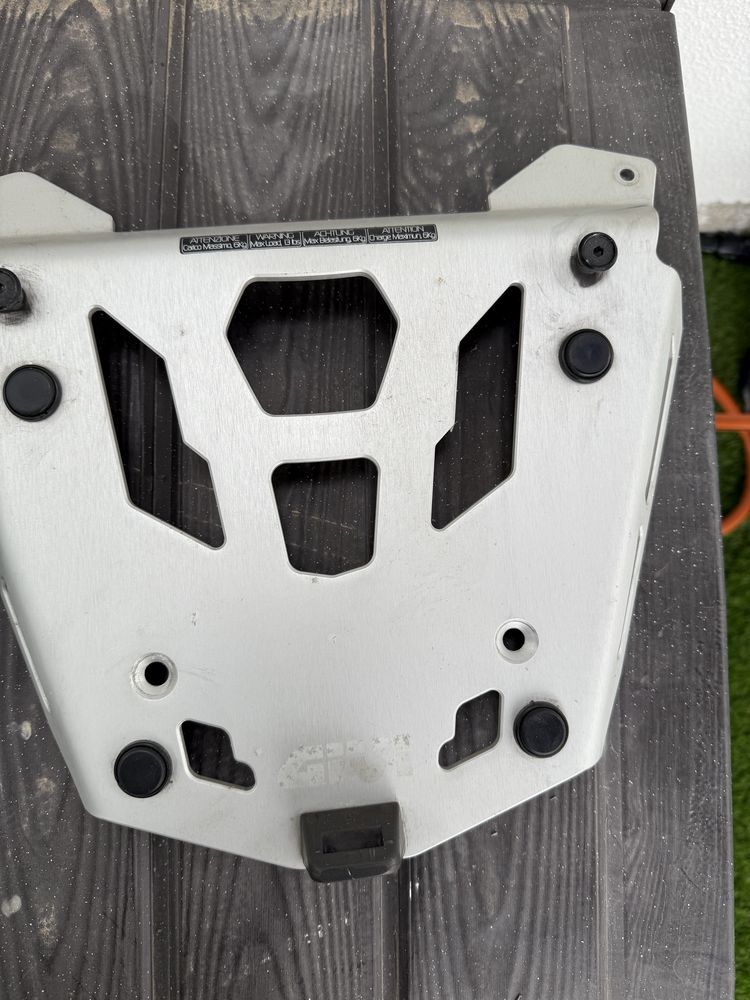 Suporte topcase GIVI  e suporte original BMW R1200GS / BMW R1250GS