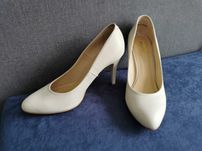 Buty damskie szpilki