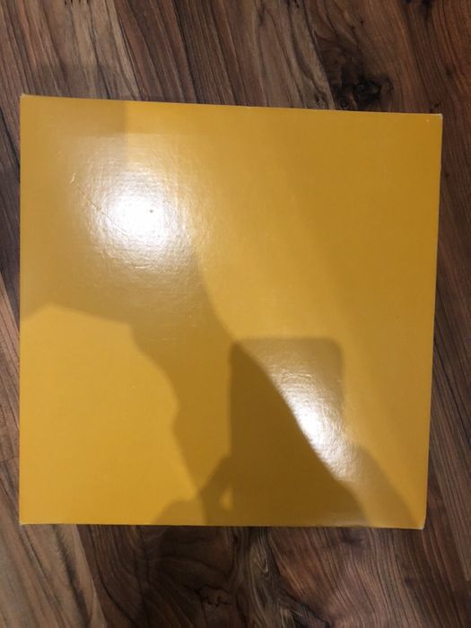 Caixa de cartão com tampa