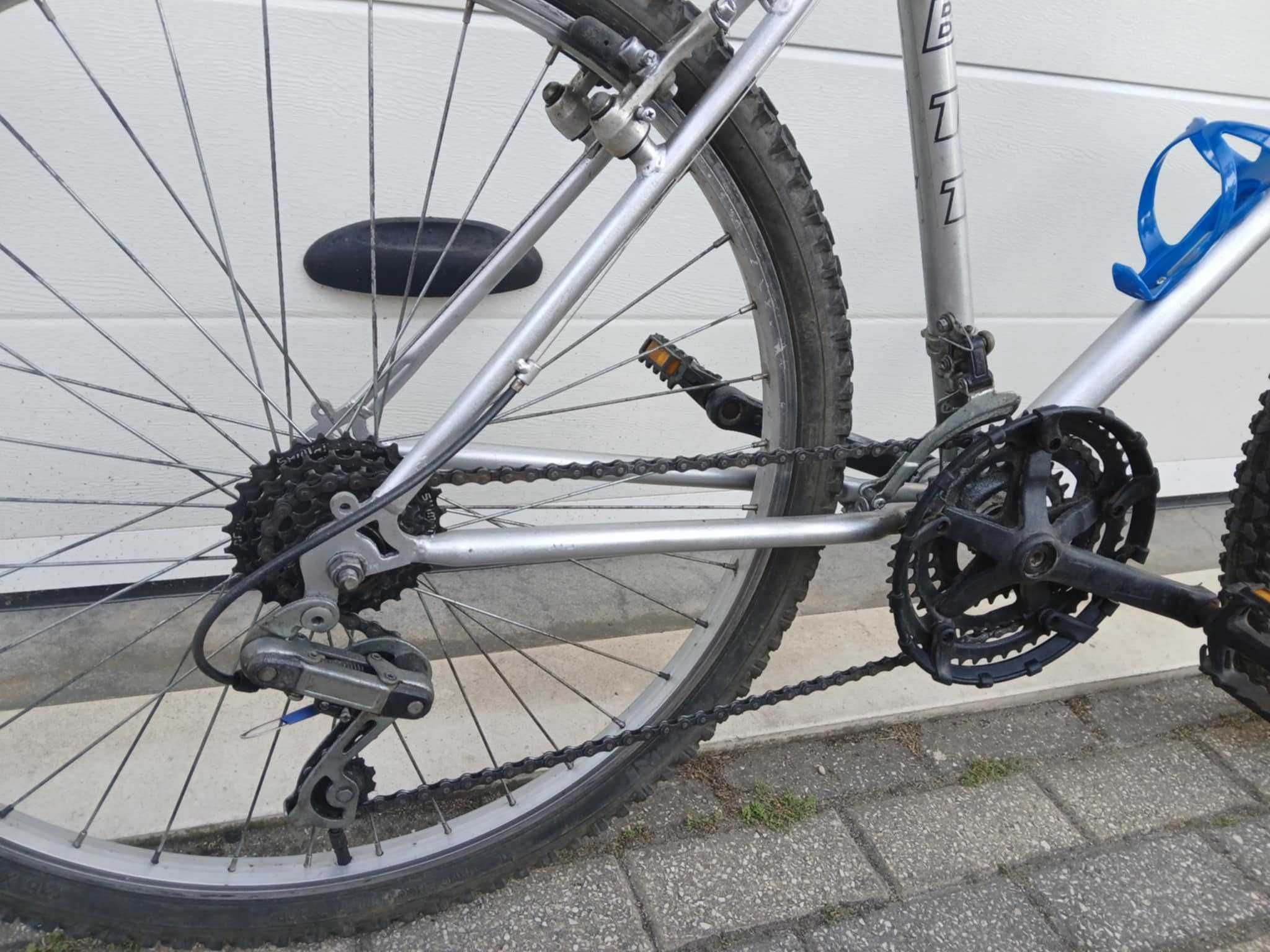 Bicicleta roda 26 com 18 velocidades