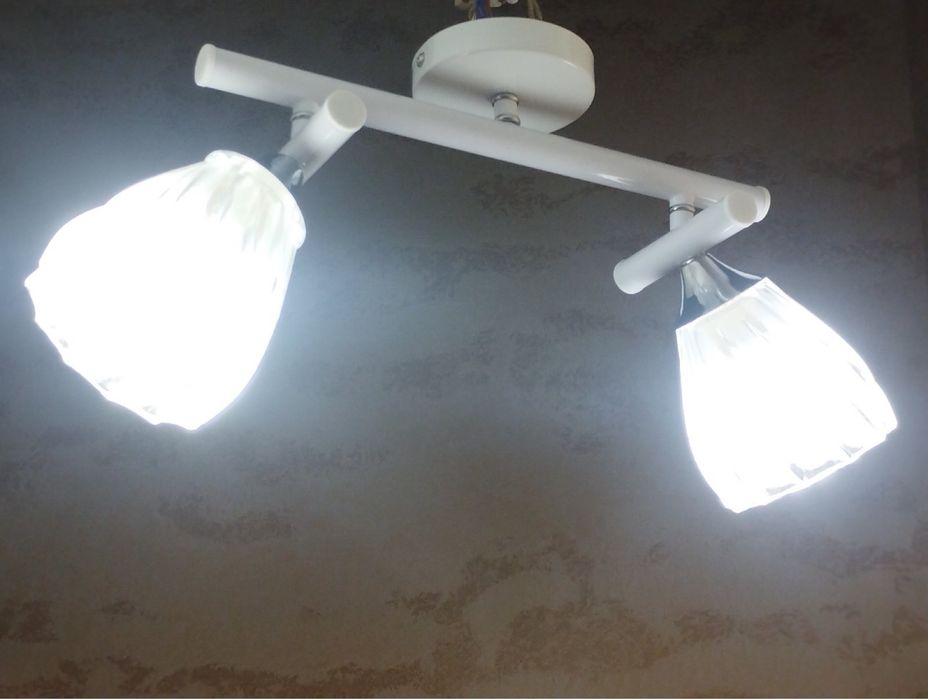 Люстра нова 884/2.