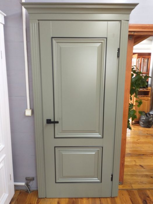 Акція, Двері дубові з масиву дуба,  сосни, виробник   вул Зелена, 51.