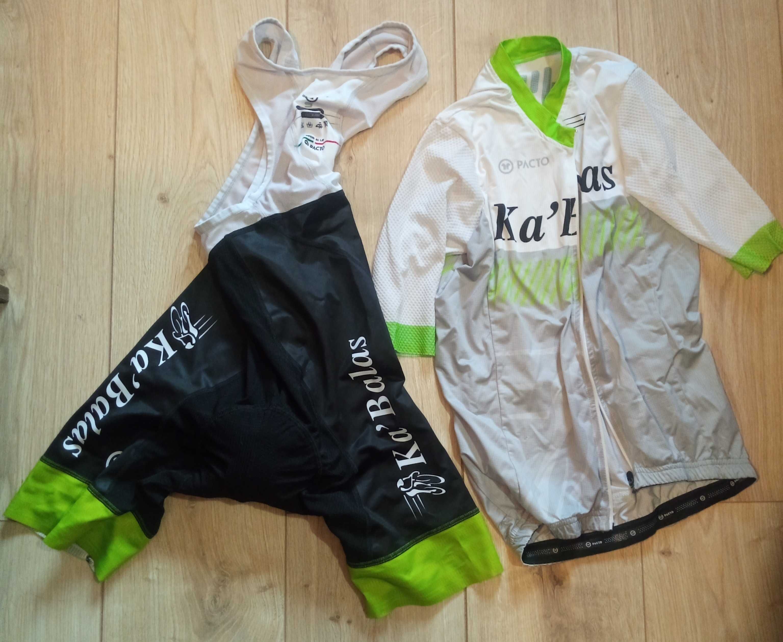 Roupa feminina para ciclismo